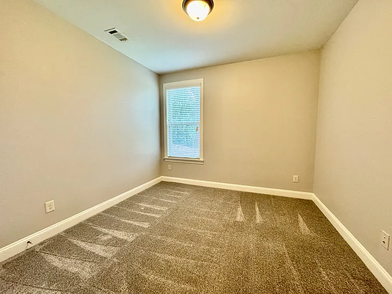 1514 Chelsea Falls Ln — Photo 13