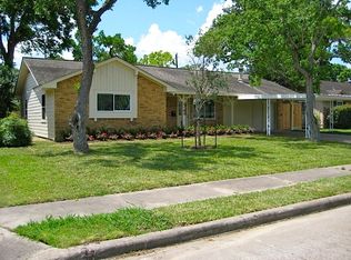 7143 Sharpview Dr, Houston, TX 77074