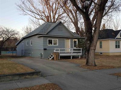 209 7th Ave NE, Minot, ND, 58703