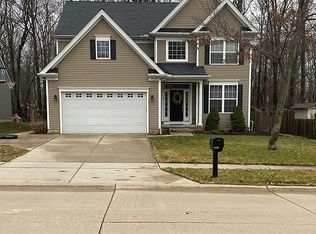 132 Cove Ave, Avon Lake, OH 44012