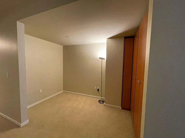 Den