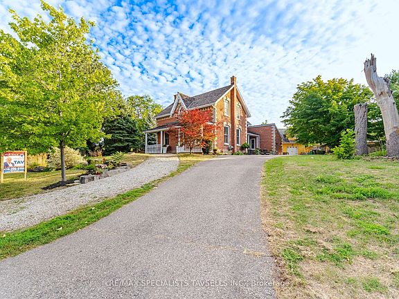 5th image of 82 Cobblestone Ct