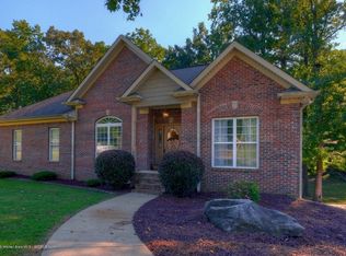 7379 Mill Creek Dr, Dora, AL 35062