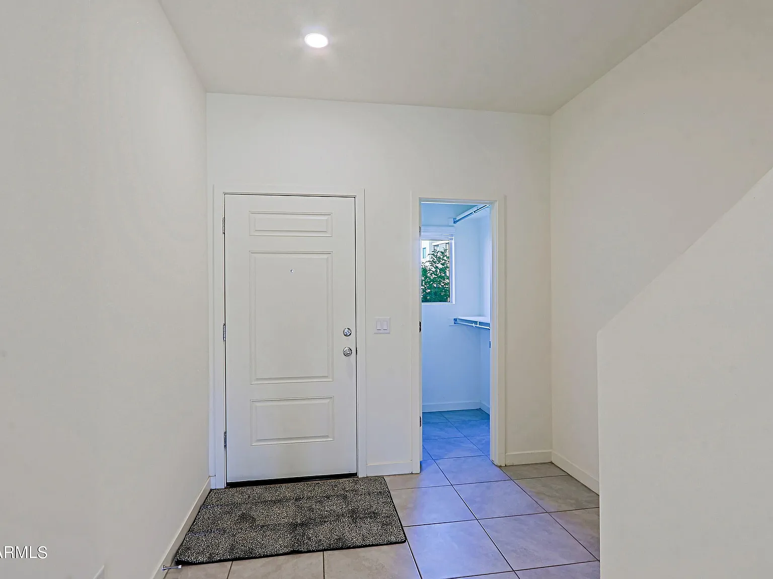 2 bed, 2.5 bath, 1457 sqft, $1,800 — Photo 3