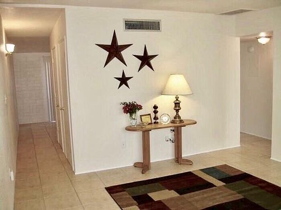 4th image of 3649 E Blacklidge Dr