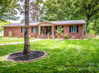 406 S Magnolia St, Mooresville, NC 28115