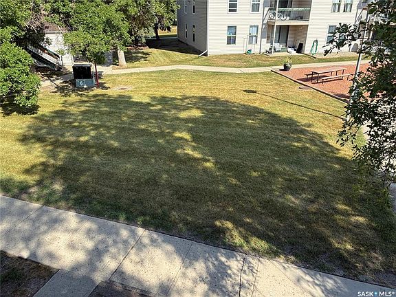 5th image of 44B NOLLET AVENUE