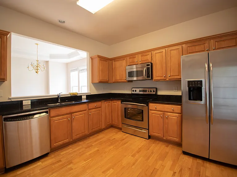 9750 Jupiter Forest Dr — Photo 2