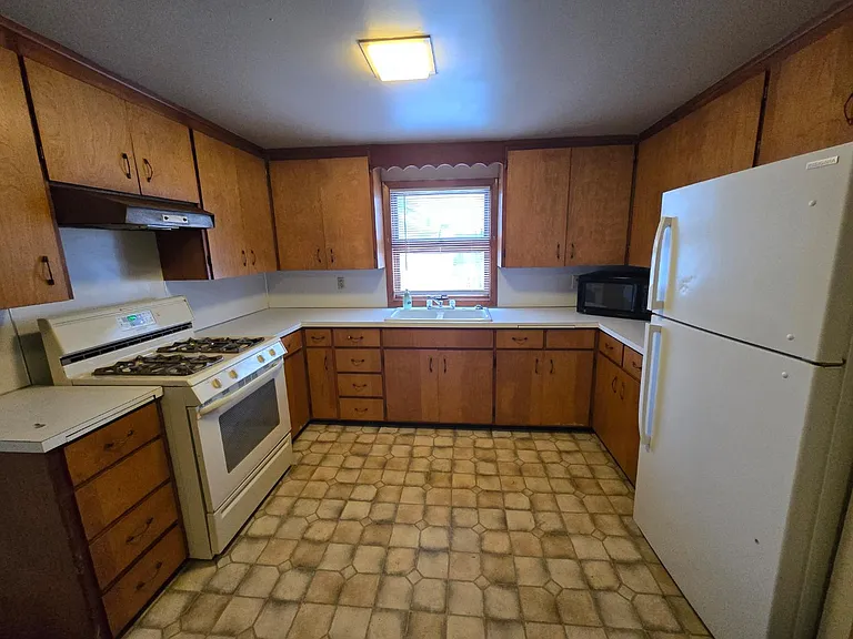 Unit Photo