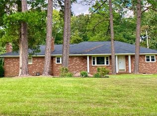 701 Allister Dr, Charlotte, NC 28227