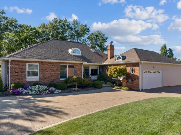 639 Pine Rise Dr, Chesterfield, MO 63017