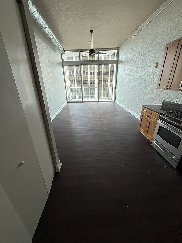 1 bed, 1.0 bath, 650 sqft, $1,575 — Photo 3