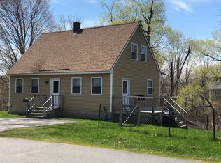 4 Tulip St, Richmond, ME 04357