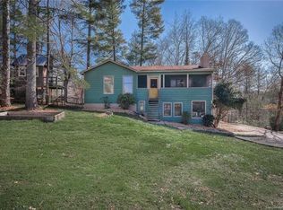 19 Whipporwill Dr, Weaverville, NC 28787
