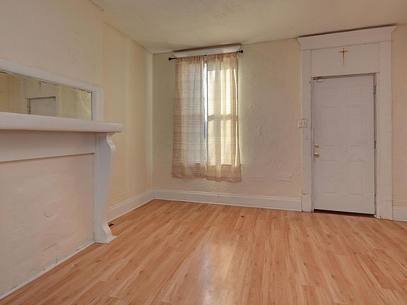 2nd image of 526-528 S Champion Ave