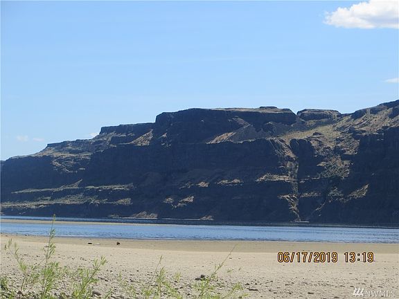 4th image of 1024 River Dr SW