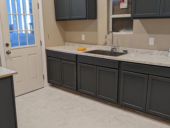 5th image of 4245 Forest Dr