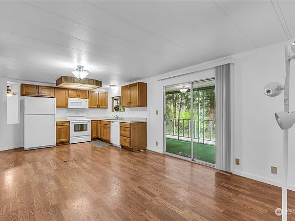 3rd image of 6302 155th Street E #8