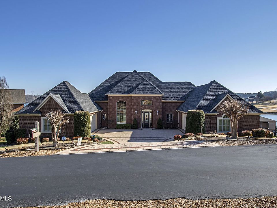 1st image of 202 Tuscarora Ln