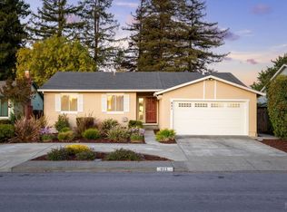 921 Crinella Dr, Petaluma, CA