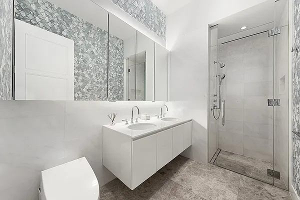 Rented by Compass | media 13