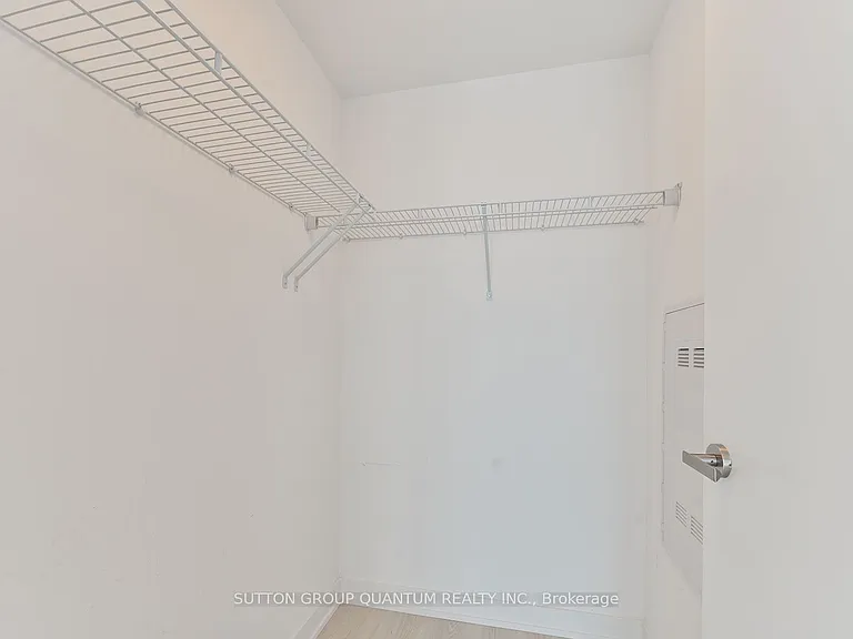 3883 Quartz Rd #208 — Photo 20