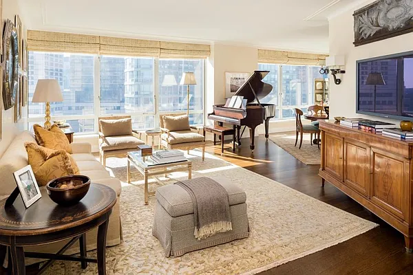 Sold by Corcoran | media 1