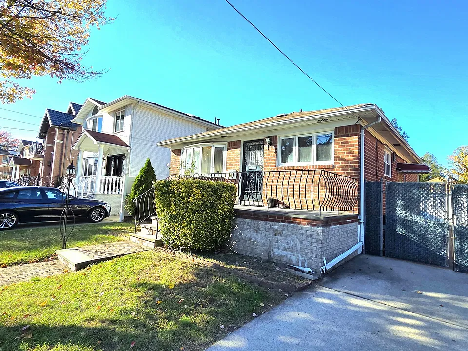 202-23 45th Dr #1