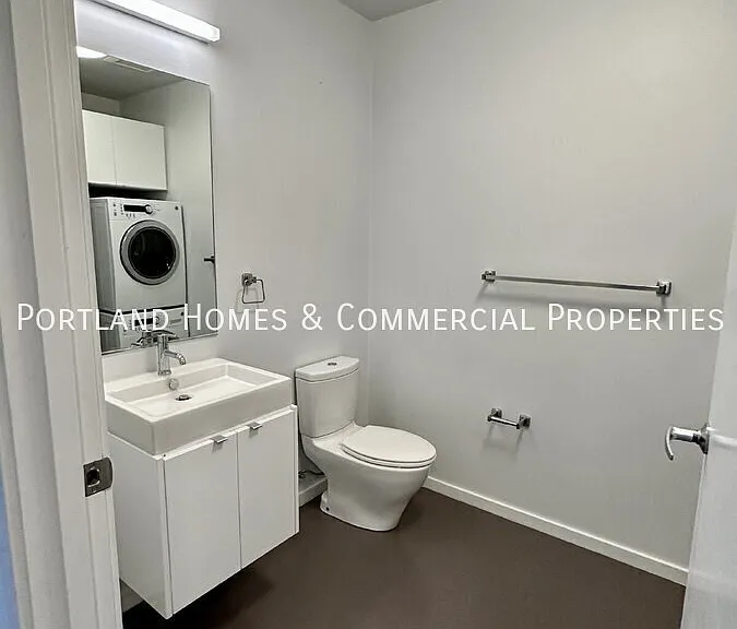 4010 SE Division St #3A — Photo 9