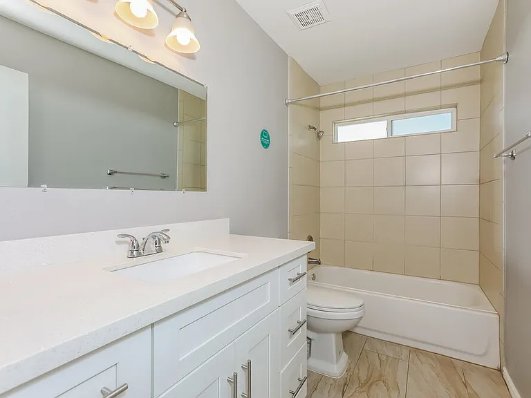 4401 E Scott Ave — Photo 15