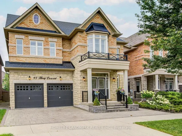 95 Hoey Cres, Oakville, ON L6M 0X1