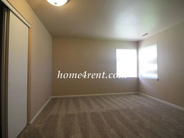 13224 S Brougham Dr — Photo 8