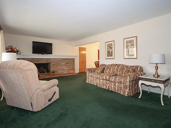 4th image of 2187 Carlsbory Dr