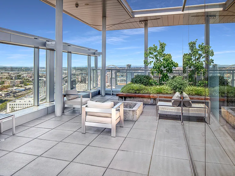 Rooftop Deck