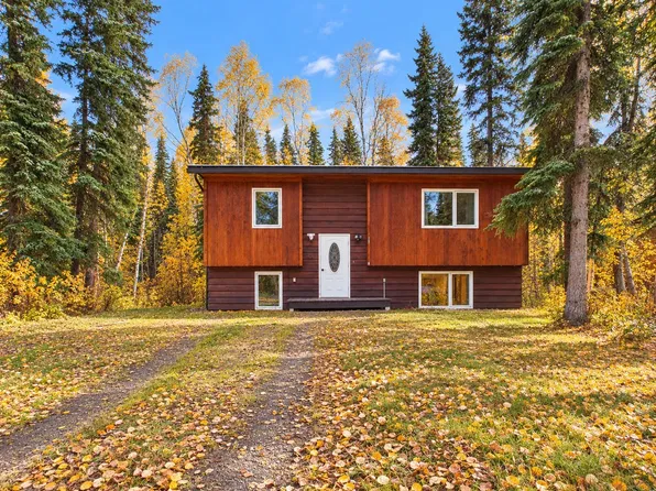3100 Treaty St, North Pole, AK 99705