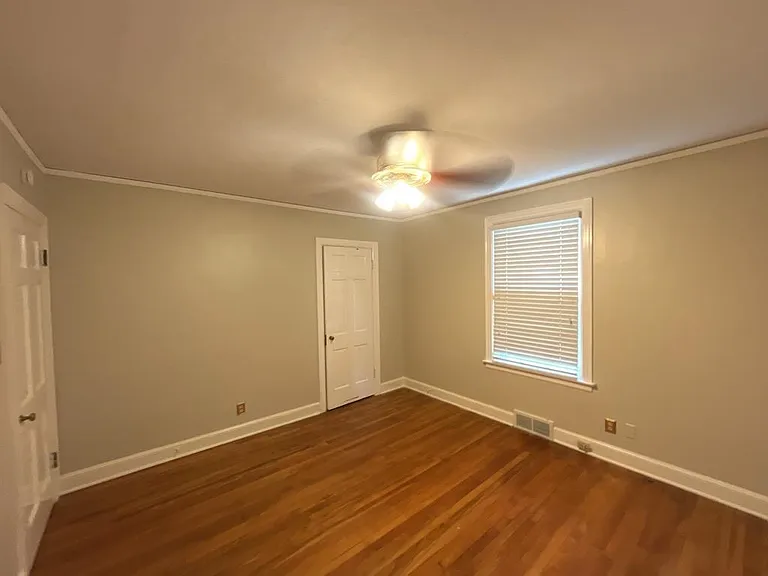 244 Patterson St — Photo 10