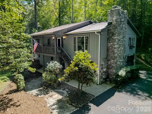 239 Three Mile Knob Rd, Pisgah Forest, NC 28768
