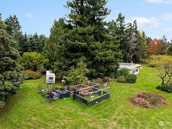 5th image of 21714 Vashon Highway SW