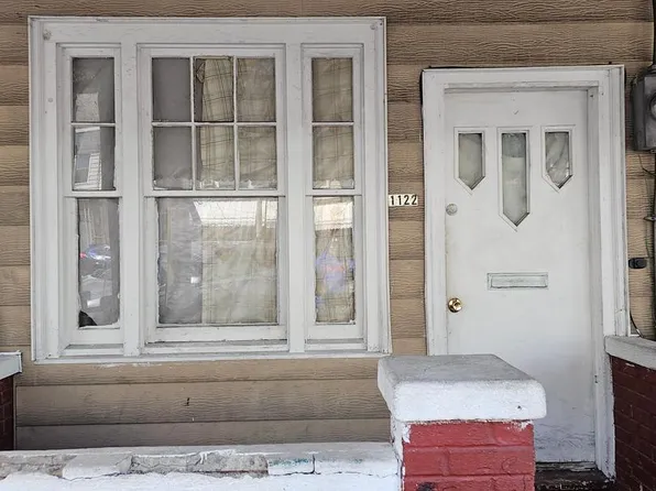 1122 E Centre St, Mahanoy City, PA 17948