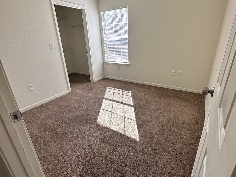 Northpark Apartments — Photo 52