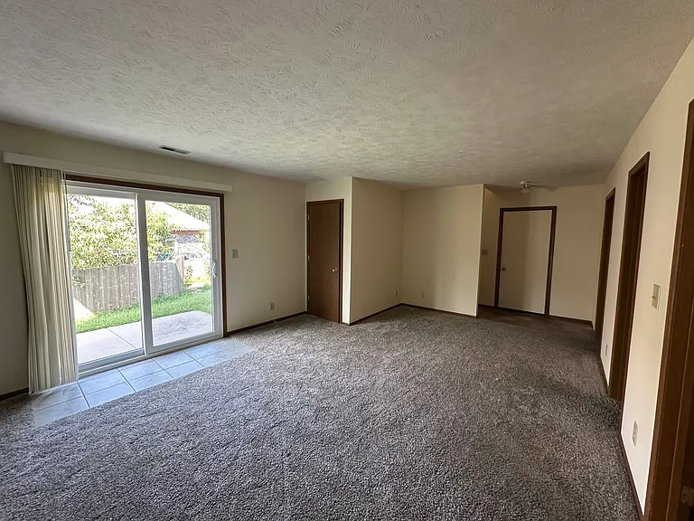 3121 Wildbriar Ln #3121 — Photo 18