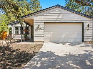 1240 NE 11th St, Bend, OR 97701