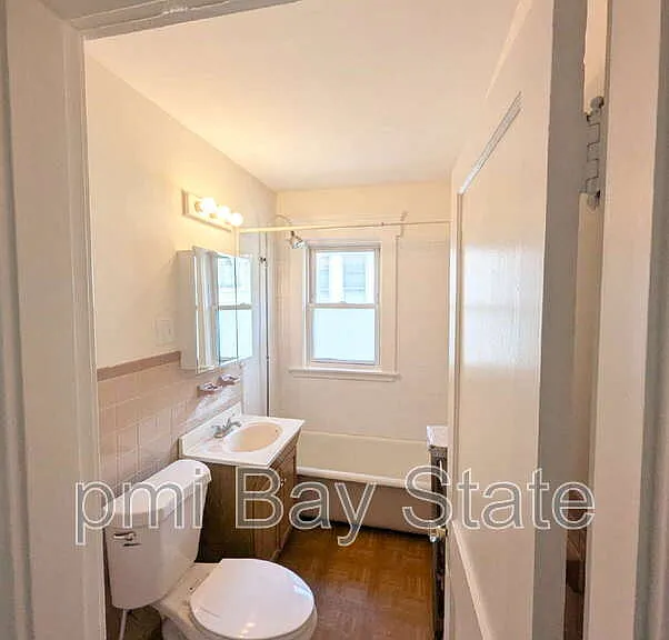 37 Brainard St — Photo 16