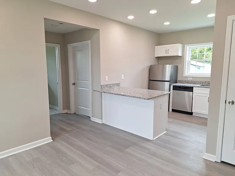 1814 Kecoughtan Rd — Photo 19