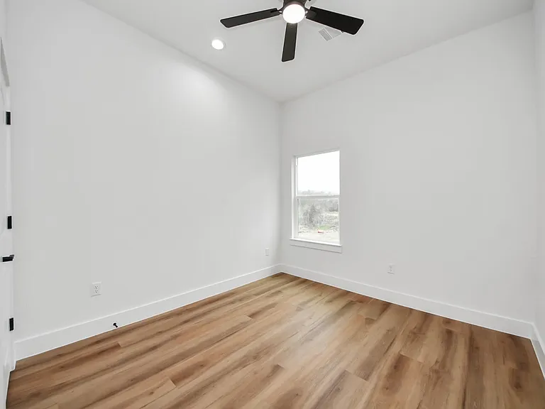 3535 Amos St — Photo 33
