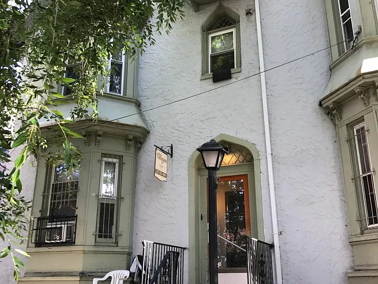 512 S 41st St #9 — Photo 72