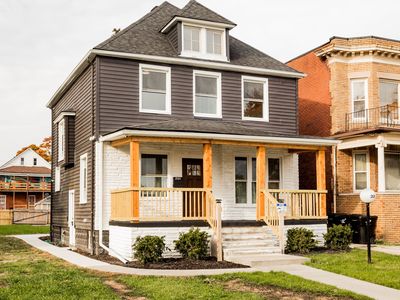 2131 Harding St, Detroit, MI, 48214