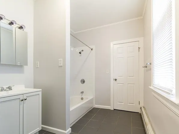 81 East 24th Street image 28 of 40