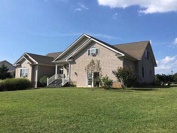 2nd image of 152 Stoney Creek Dr