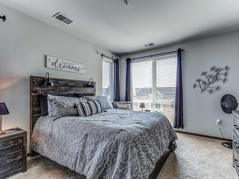 Clearpoint Apartments — Photo 11